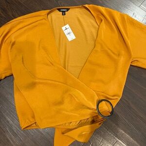Express Gold 3/4 Sleeve Top